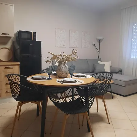 Apartmán Olena Nea Moudania